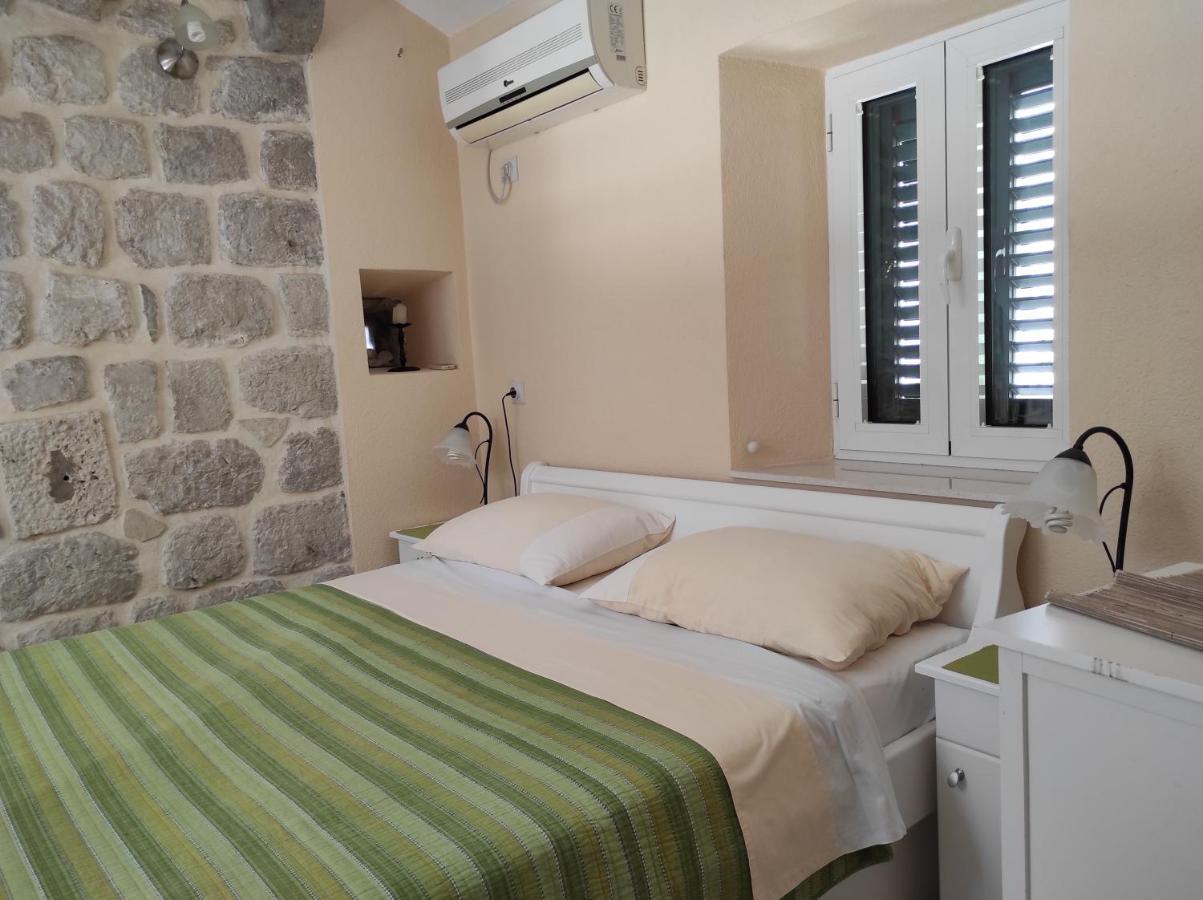 Gudelj Apartments Perast Ngoại thất bức ảnh