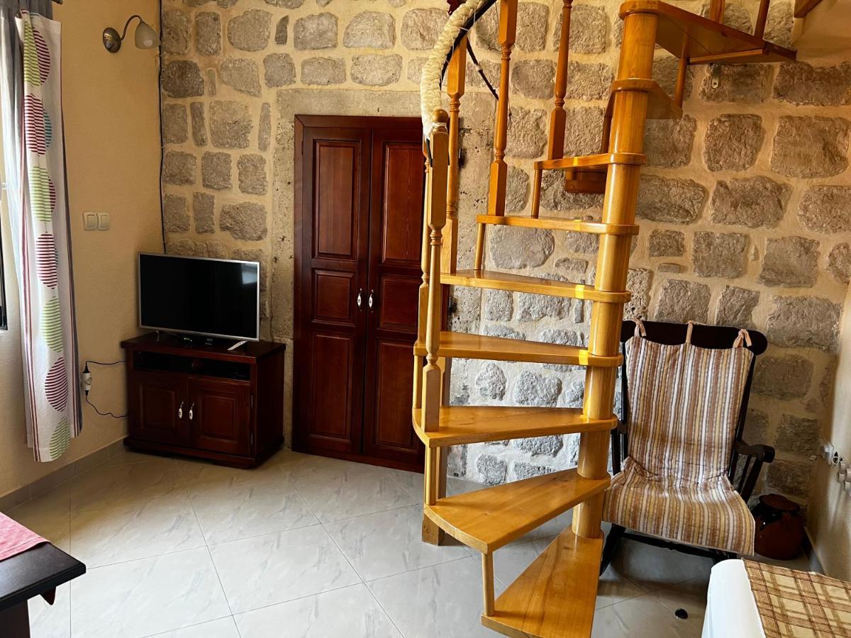 Gudelj Apartments Perast Ngoại thất bức ảnh